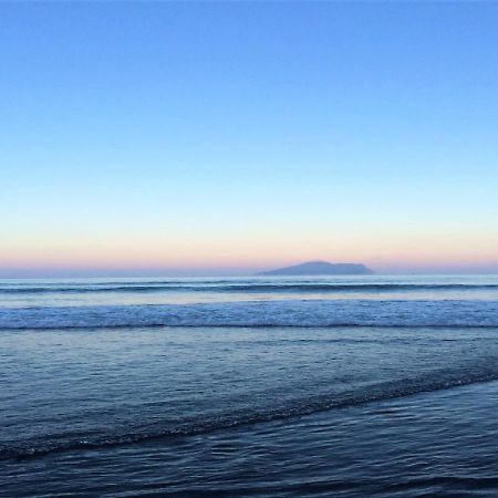 Lan Yue Homestay Toucheng Bagian luar foto